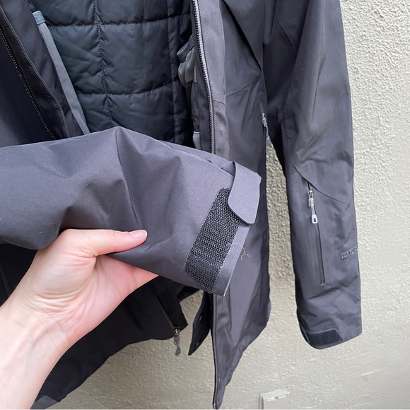 Patagonia men’s insulated size small snow jacket with snow bib - Picture 14 of 16